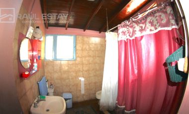 Vendemos amplio terreno con casa antigua bien conservada