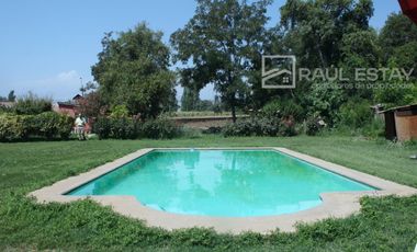 Vendemos amplio terreno con casa antigua bien conservada