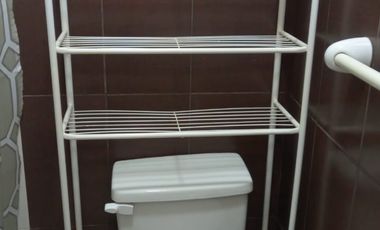En alquiler suite de un ambiente en Colinas de Los Ceibos