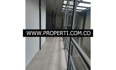 Oficina en Arriendo Sector La Esmeralda - Itagüí