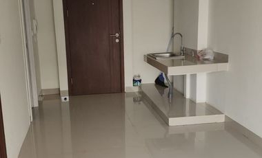 Dijual/Disewakan Apartemen Parkland Avenue BSD City Tangerang Selatan 2 Bedroom Unfurnished Murah Nyaman Strategis