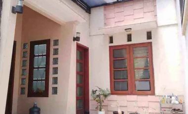 Dijual Cepat Rumah Siap Huni di Gayungsari Barat Surabaya