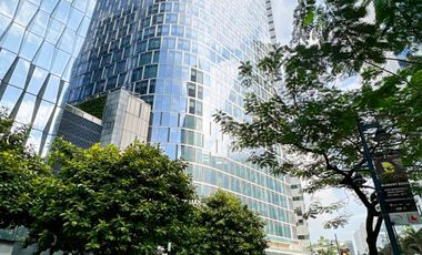Tailor-made dream offices for 1 person in Spaces World Plaza, Bonifacio Global City