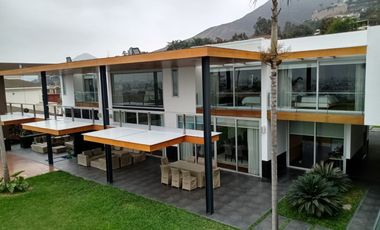 Residencia en Venta - Casuarinas - Santiago de Surco