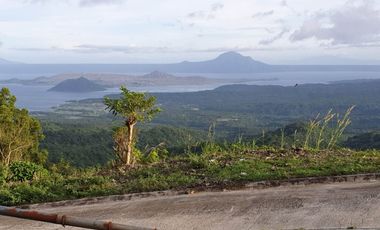 Affordable Lot with Taal view for sale 500 sqm and 1000 sqm only