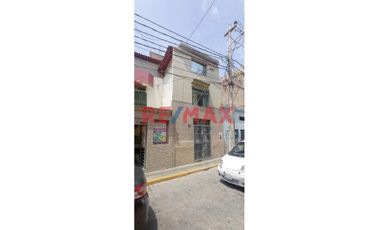 Se Alquila Local Comercial En La Calle Juan Cuglivan Y Maria Izaga, Chiclayo.L.Guevara