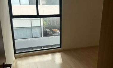 YACATAS VENDE BONITO Y AMPLIO PENTHOUSE CON BALCÓN