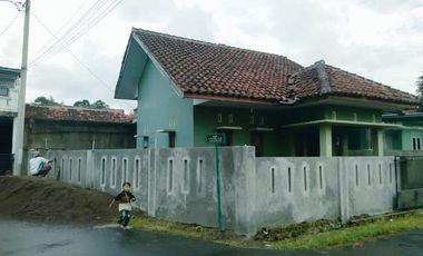 Rumah Dijual di dalam Perumahan Sukarindik Bungursari Tasikmalaya