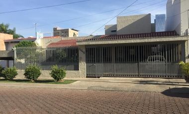 Residencia en Venta en Rinconada Santa Rita.		$16,900,000