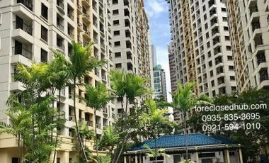 Forbeswood Heights condo with parking near Burgos Circle