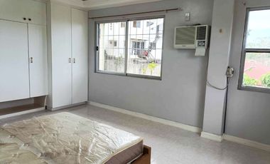 Newly Renovated Spacious 4 Bedrooms House in Primavera Hills