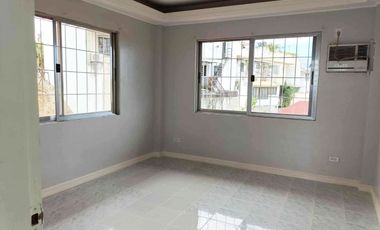 Newly Renovated Spacious 4 Bedrooms House in Primavera Hills