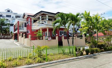 Newly Renovated Spacious 4 Bedrooms House in Primavera Hills