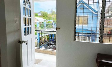 Newly Renovated Spacious 4 Bedrooms House in Primavera Hills