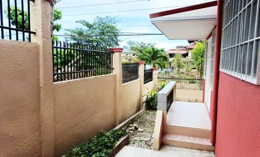 Newly Renovated Spacious 4 Bedrooms House in Primavera Hills