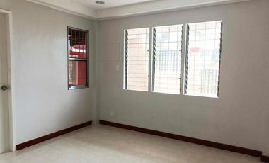 Newly Renovated Spacious 4 Bedrooms House in Primavera Hills