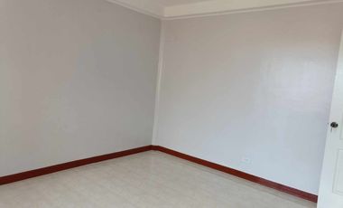 Newly Renovated Spacious 4 Bedrooms House in Primavera Hills