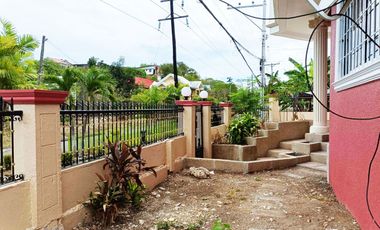 Newly Renovated Spacious 4 Bedrooms House in Primavera Hills