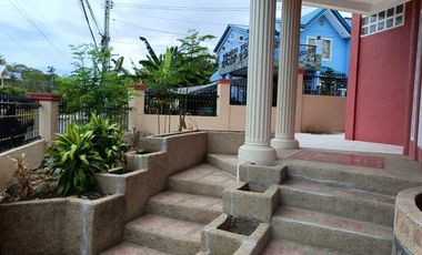 Newly Renovated Spacious 4 Bedrooms House in Primavera Hills