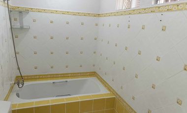 Newly Renovated Spacious 4 Bedrooms House in Primavera Hills