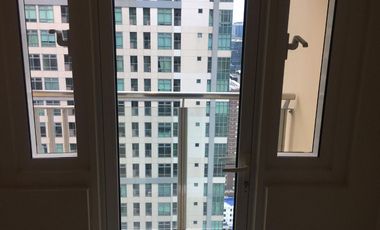 Condo condominium in the fort bgc taguig bonifacio global city 1BR 2BR 3BR ready for occupancy rent to own condo in BGC Federal Land