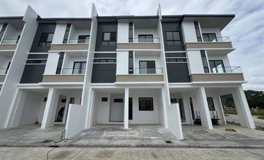 3-Storey House for Sale in Acropolis Residences