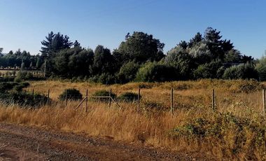 Vendemos bonita parcela en tranquilo condominio en sector Pumalal