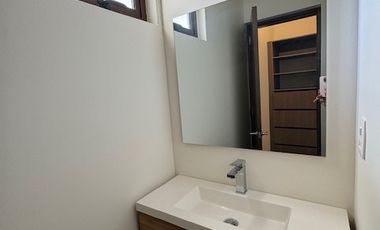 Venta de Departamento de 4 recámaras en Real Antigua, Zona Esmeralda. Atizapán de Zaragoza.