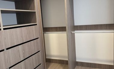 Venta de Departamento de 4 recámaras en Real Antigua, Zona Esmeralda. Atizapán de Zaragoza.