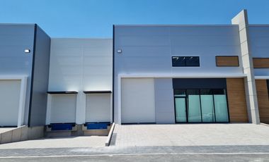 BODEGA EN RENTA 500 M FRENTE AL PARQUE INDUSTRIAL QUERETARO