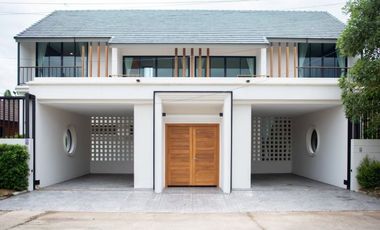 Minimal Zen Detached House for Sale or Rent in Hang Dong