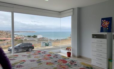 Casa de Venta en Urbanizacion Ciudad del Mar Manta