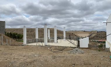 Casa de Venta en Urbanizacion Ciudad del Mar Manta