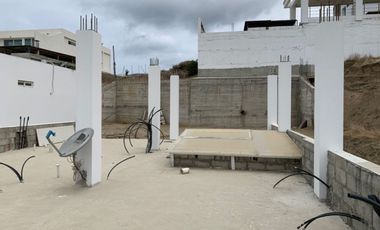 Casa de Venta en Urbanizacion Ciudad del Mar Manta