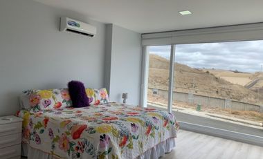 Casa de Venta en Urbanizacion Ciudad del Mar Manta