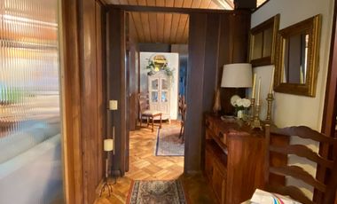 Amplia casa sector Av. Alemania