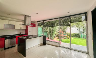 RENTO CASA MODERNA EN CONDADO DE SAYAVEDRA