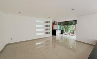 RENTO CASA MODERNA EN CONDADO DE SAYAVEDRA