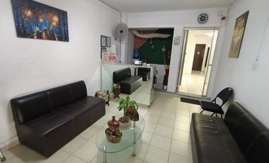 Oficina de 25 m² en Fracc. Costa Verde a media cuadra del boulevard