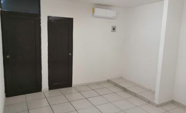 Oficina de 25 m² en Fracc. Costa Verde a media cuadra del boulevard