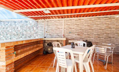 Linda Casa en Venta en el primer cuadro del centro de Tepotzotlan
