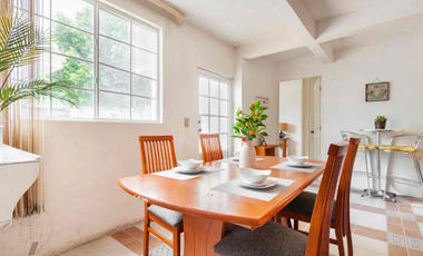 Linda Casa en Venta en el primer cuadro del centro de Tepotzotlan