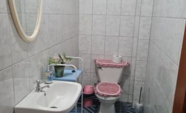 Parcela con casa y piscina en Olivar