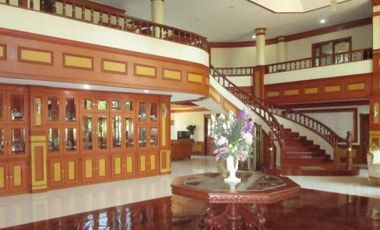 For Sale 5 bedrooms Mansion Nakhon Pathom Single House