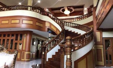 For Sale 5 bedrooms Mansion Nakhon Pathom Single House