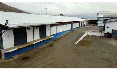 Bodegas de venta en la vía Manta-Montecristi