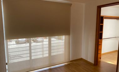 Renta casa Queretaro Juriquilla, Alberca, Frente a Walmart Bien Ubicada - Oportunidad