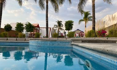 Renta casa Queretaro Juriquilla, Alberca, Frente a Walmart Bien Ubicada - Oportunidad