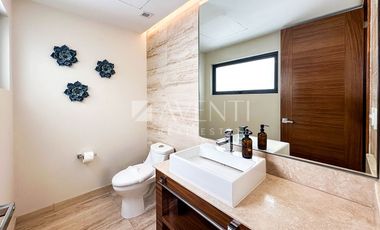 Propiedad disponible, Canal Homes Puerto Cancún, Quintana Roo.