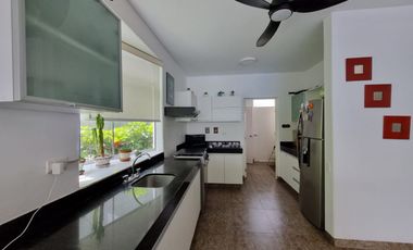 VENDO CASA DE 3 PISOS EN ASIA -CONDOMINIO MALLORCA- KM 107 PANAMERICANA SUR